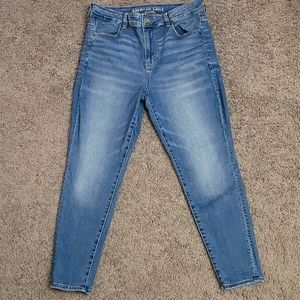 American Eagle Hi-Rise Jegging